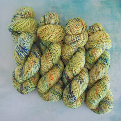 Silky Twist yarn (80% SW Merino/20% Silk, weight 1)