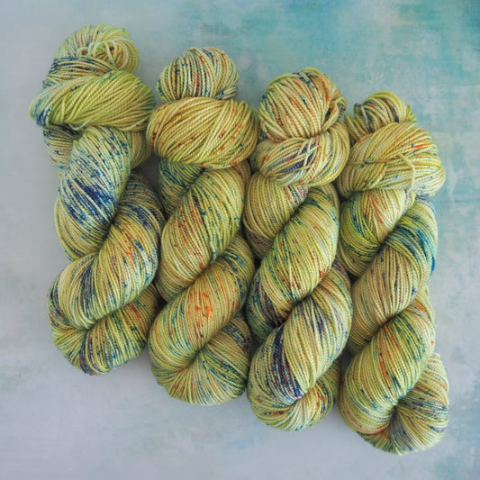 Silky Twist yarn (80% SW Merino/20% Silk, weight 1)