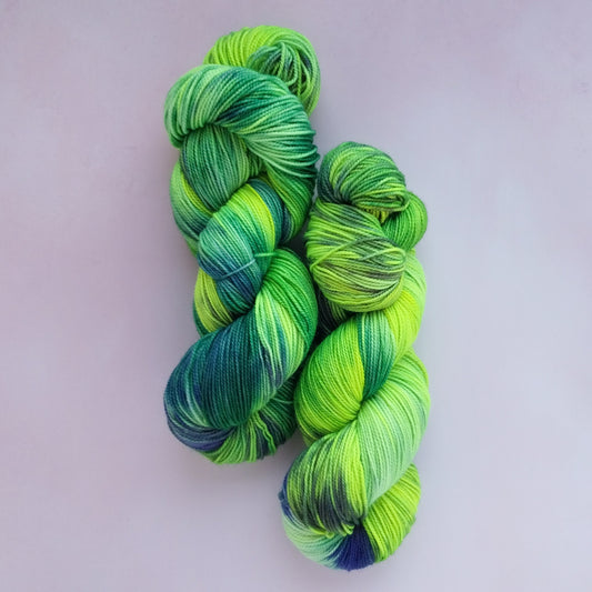 Neon Green (Twisty Sock)