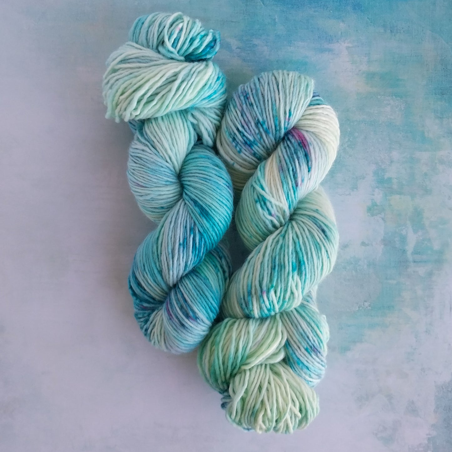 Teary-Eyed (Squiggle Worsted)